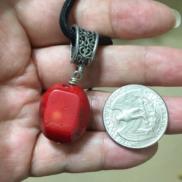 🖤Red Coral 💕necklace - Picture 8 of 8